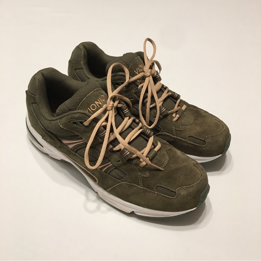 Vionic Men’s Walker Sneaker Olive Green Size 11
